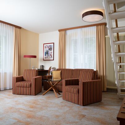 Einrichtung im Turm-Suite im Parkhotel Bad Schandau